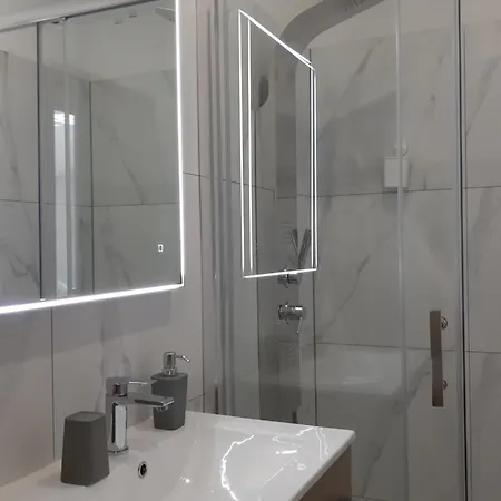 Apartmens Tea I Tamara Appartamento Pirovac